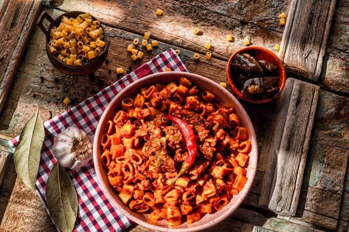 Makrouna sauce aux Kadid